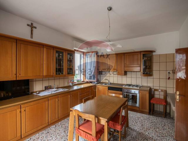 Appartamento in vendita di 149 m² in Contrada San Severo, 22