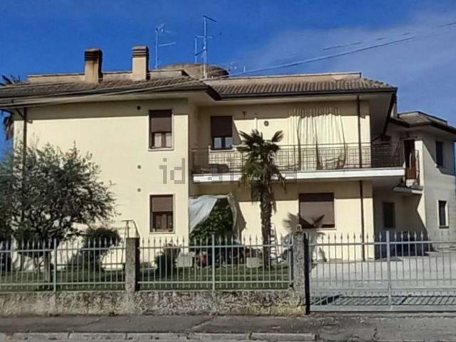 Appartamento in vendita di 149 m² in Via Santa Lucia