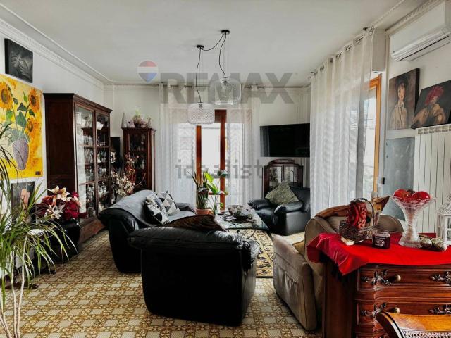 Appartamento in vendita di 149 m² in Viale Armando Diaz, 76