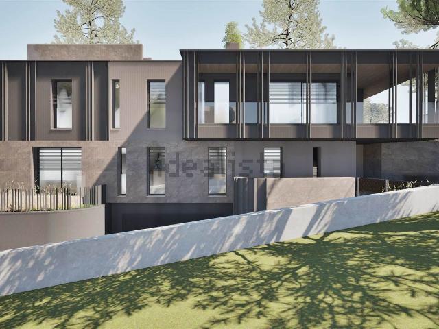 Appartamento in vendita di 149 m² in Viale dei Pini, 208