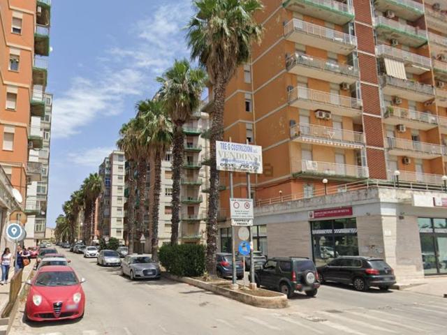 Appartamento in vendita di 149 m² in Viale Santa Panagia, 136