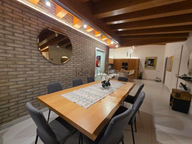 Appartamento in vendita di 150 m²