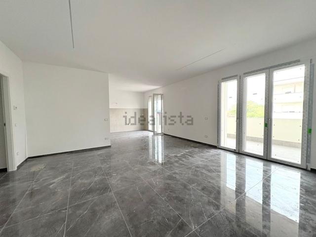 Appartamento in vendita di 150 m² in Via Circondaria Ovest