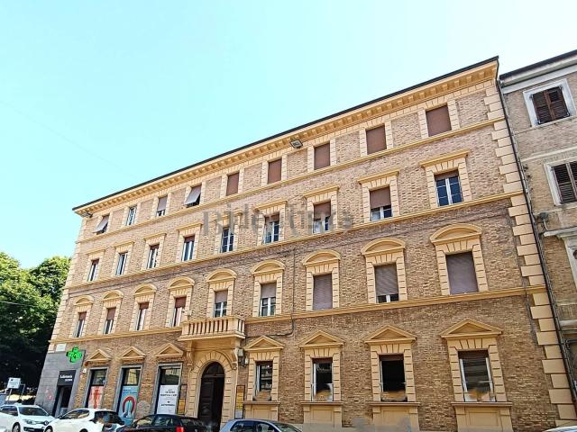 Appartamento in vendita di 150 m²