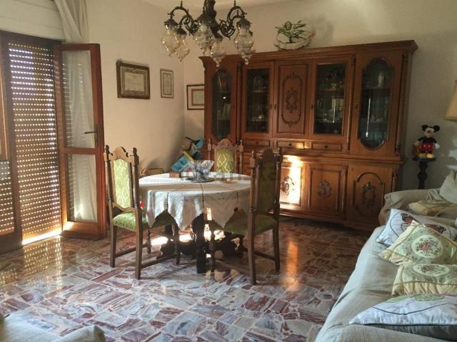 Appartamento in vendita di 150 m² in Via C. Malaparte
