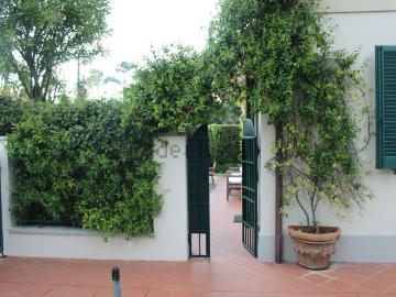 Appartamento in vendita a Forte dei Marmi - Parcheggio auto