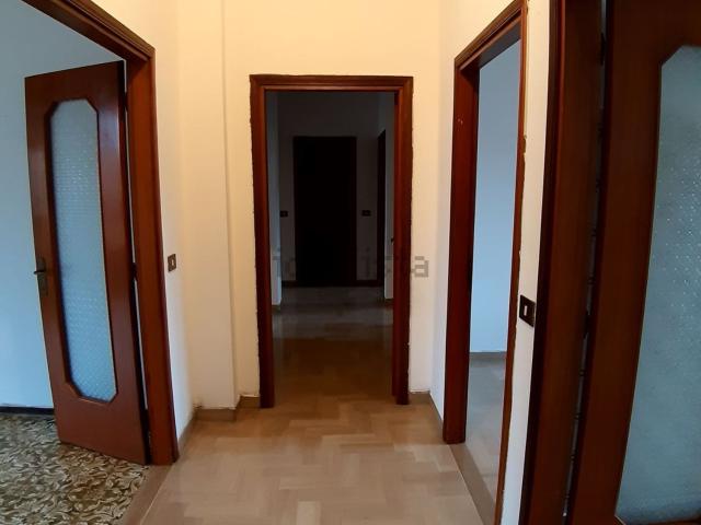 Appartamento in vendita di 150 m² in Via Cosmè Tura