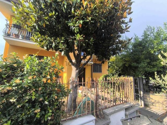 Appartamento in vendita di 150 m² in Via Cossombrato