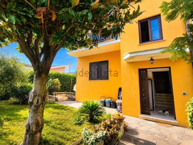 Appartamento in vendita di 150 m² in Via Cossombrato, 21