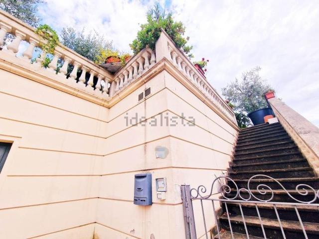 Appartamento in vendita di 150 m² in Via Catalani