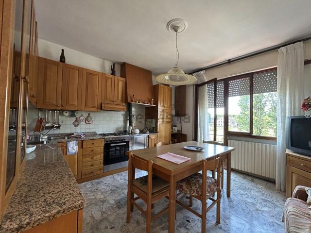 Appartamento in vendita di 150 m² in Via Cavin di Sala