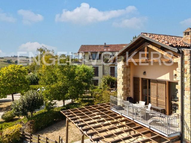Appartamento in vendita di 150 m² in Via Ca&apos  Intersenga