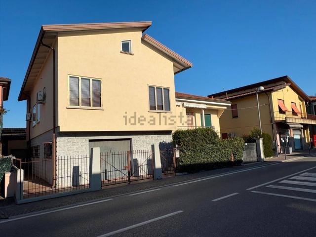 Appartamento in vendita di 150 m² in Via Caltana, 65