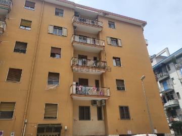 Appartamento in vendita di 150 m² in Via Capitano Domenico Fiore, 21