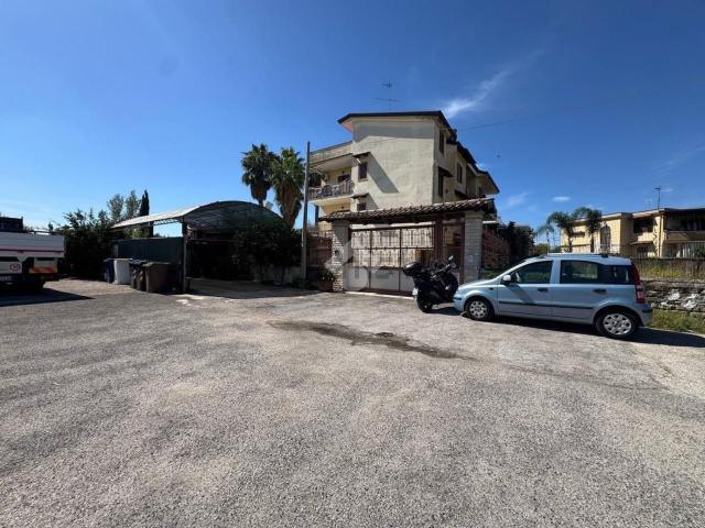 Appartamento in vendita di 150 m² in Via Cappellone, 1
