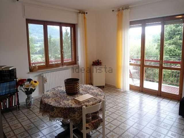 Appartamento in vendita di 150 m² in Via Casale