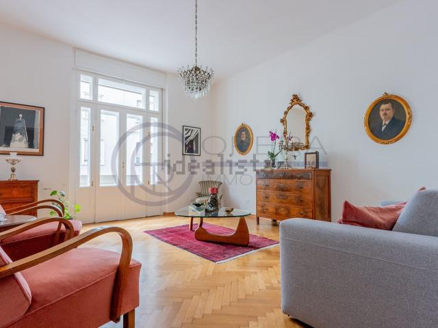 Appartamento in vendita di 150 m² in Via Cesare Beccaria, 5