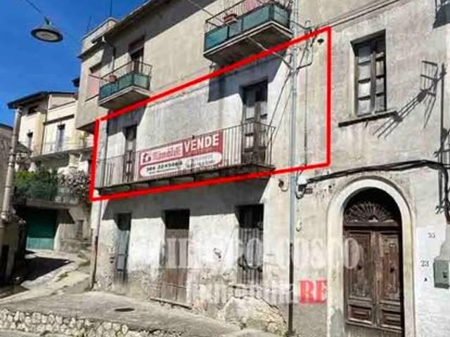 Appartamento in vendita di 150 m² in Via Amba Alagi