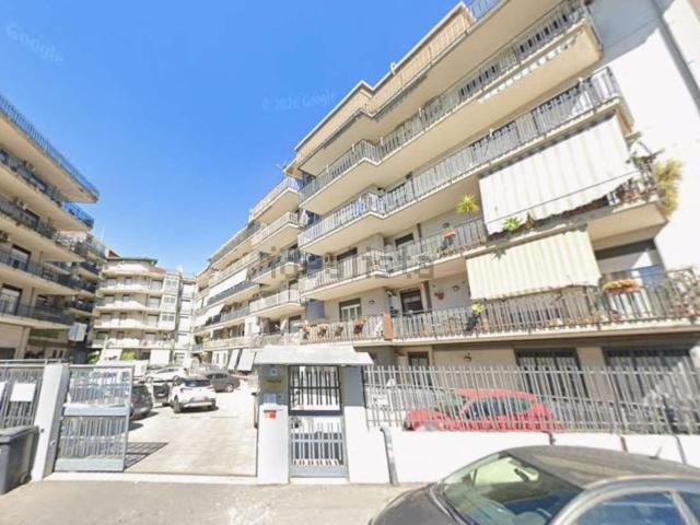 Appartamento in vendita di 150 m² in Via Ammiraglio Caracciolo, 108
