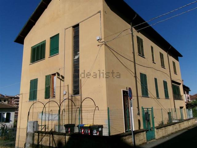 Appartamento in vendita di 150 m² in Via Antica Varinella, 11