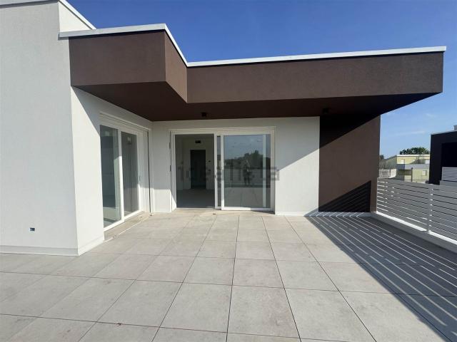 Appartamento in vendita di 150 m² in Via Antonio Vivaldi