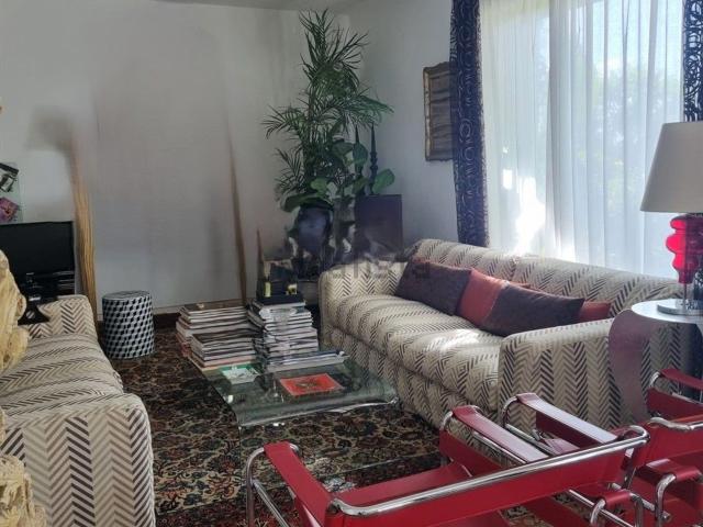 Appartamento in vendita di 150 m² in Via Antonino di Paola