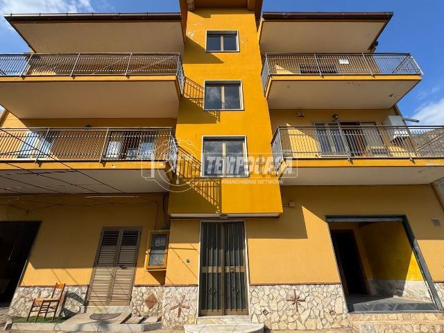 Appartamento in vendita di 150 m² in Via Alberto Altieri