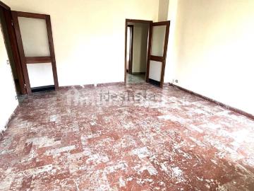 Appartamento in vendita di 150 m² in Via Alcide de Gasperi