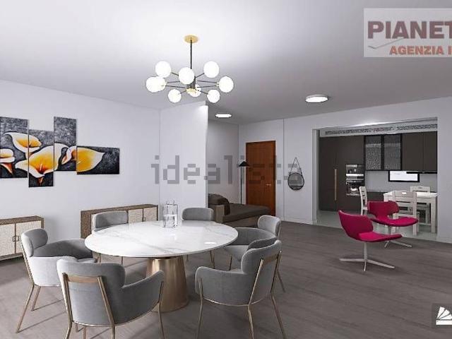 Appartamento in vendita di 150 m² in Via Alcide de Gasperi