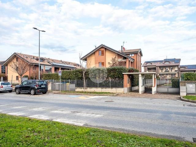 Appartamento in vendita di 150 m² in Via Aldo Moro, 28