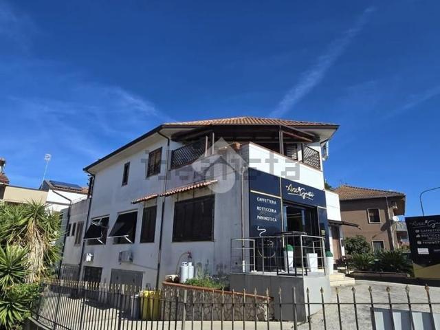 Appartamento in vendita di 150 m² in Via Alento, 27