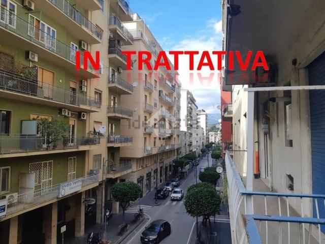 Appartamento in vendita di 150 m² in Via Attilio Barbarulo, 41