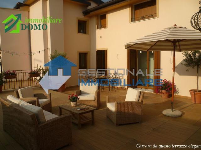Appartamento in vendita di 150 m² in Via Battaglione Val Leogra