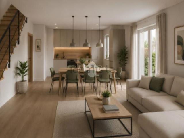 Appartamento in vendita di 150 m² in Via Bazzane