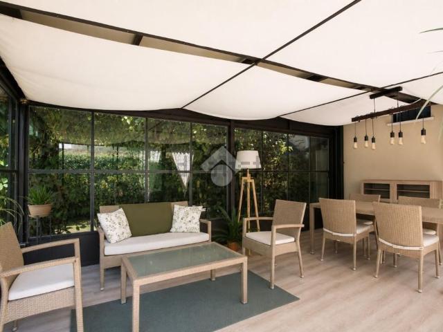 Appartamento in vendita di 150 m² in Via Bacciliera, 4
