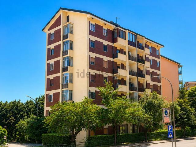 Appartamento in vendita di 150 m² in Via Baracca, 157