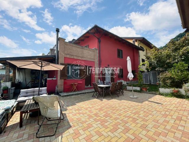 Appartamento in vendita di 150 m² in Via Bertassi
