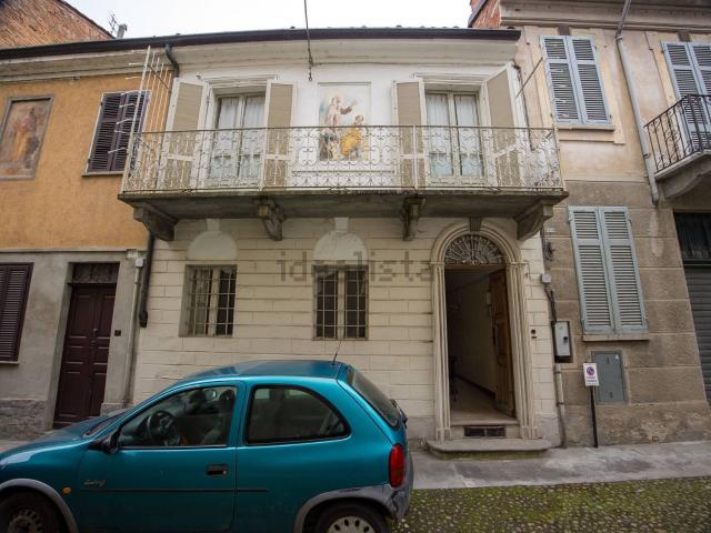 Appartamento in vendita di 150 m² in Via G. Mattio Franco, 10