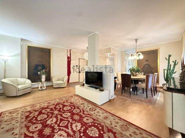 Appartamento in vendita di 150 m² in Via Gobetti
