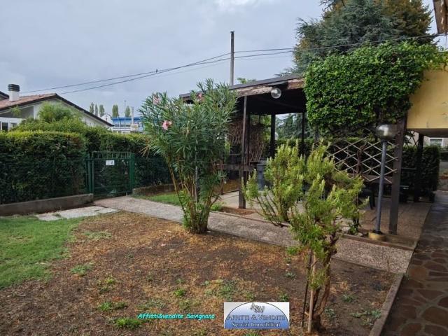 Appartamento in vendita di 150 m² in Via Gatteo Fiumicino, 97
