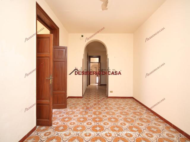 Appartamento in vendita di 150 m² in Via Giuseppe Orlando, 13