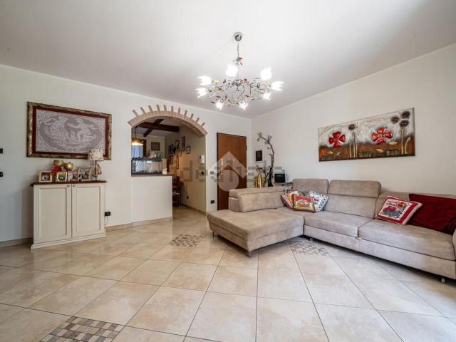 Appartamento in vendita di 150 m² in Via Giuseppe Mazzini, 16
