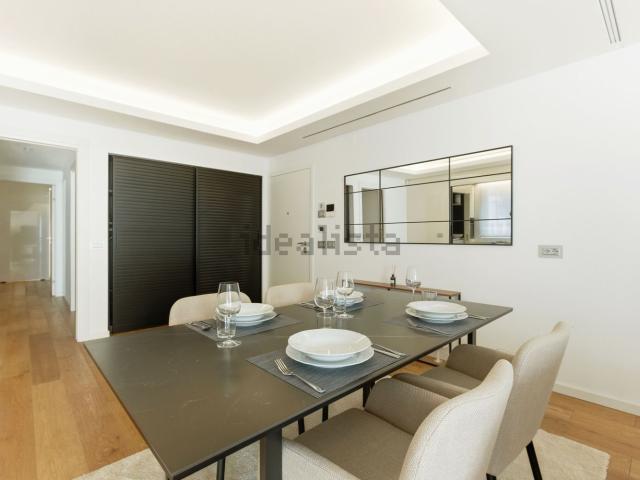 Appartamento in vendita di 150 m² in Via Giuseppe Maria Savani