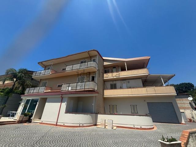 Appartamento in vendita di 150 m² in Via Giuseppe Mastroianni