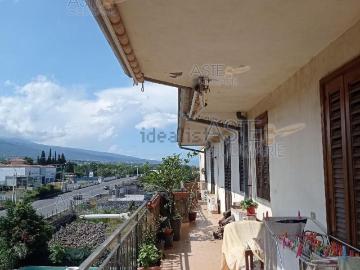 Appartamento in vendita di 150 m² in Via Giacomo Matteotti, 38