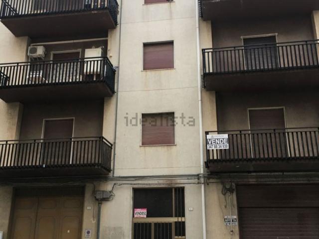 Appartamento in vendita di 150 m² in Via Giovanni Cimabue, 11