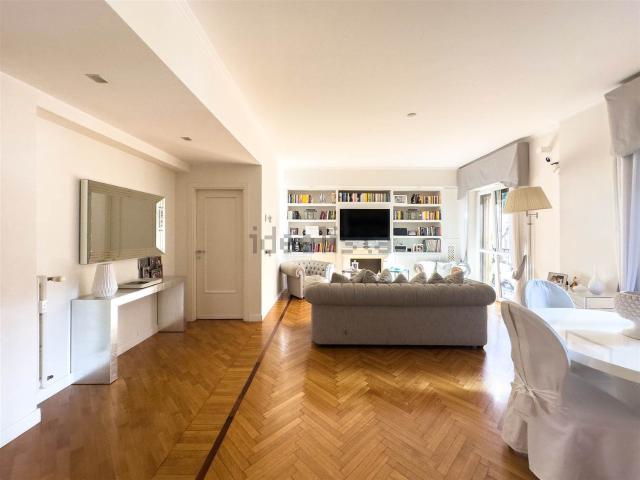 Appartamento in vendita di 150 m² in Via Giovanni Battista Soresina, 16