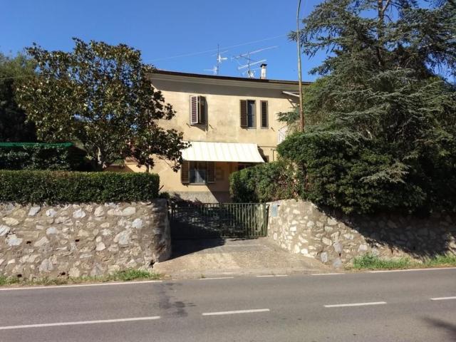 Appartamento in vendita di 150 m² in Via Grosseto, 36