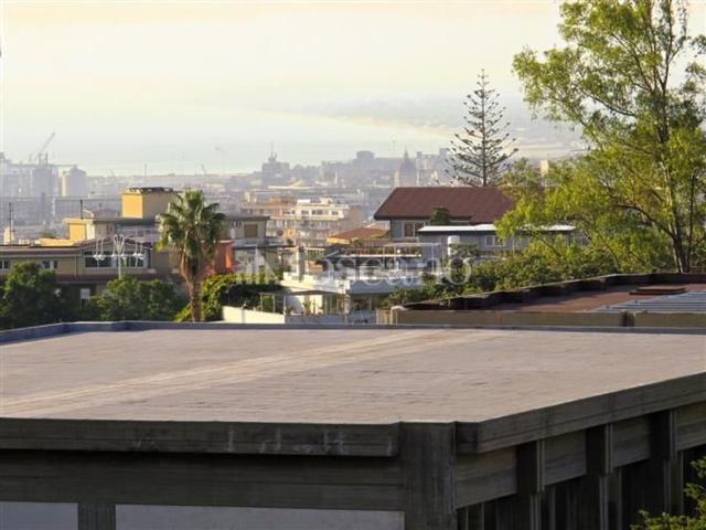 Appartamento in vendita di 150 m² in Via Domenico Morelli