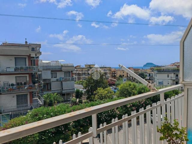 Appartamento in vendita di 150 m² in Via Domitiana, 20